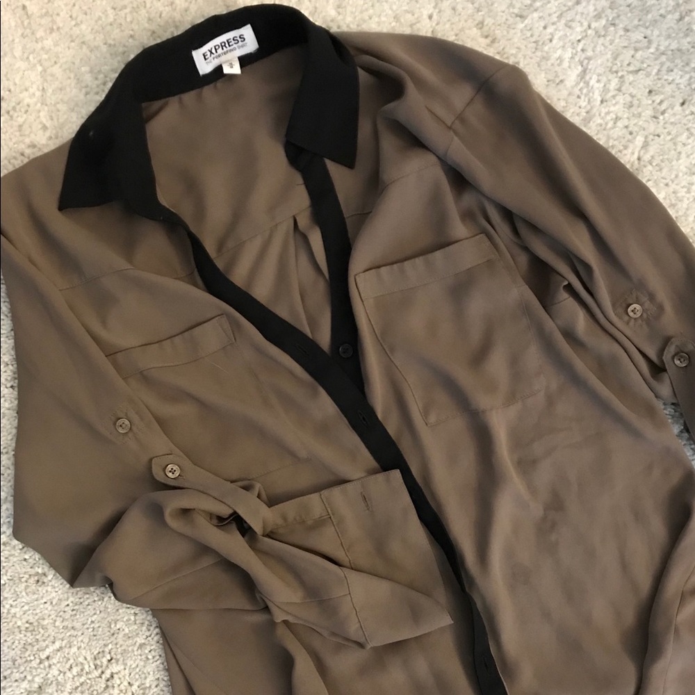 NWOT Express Portofino Shirt/Blouse